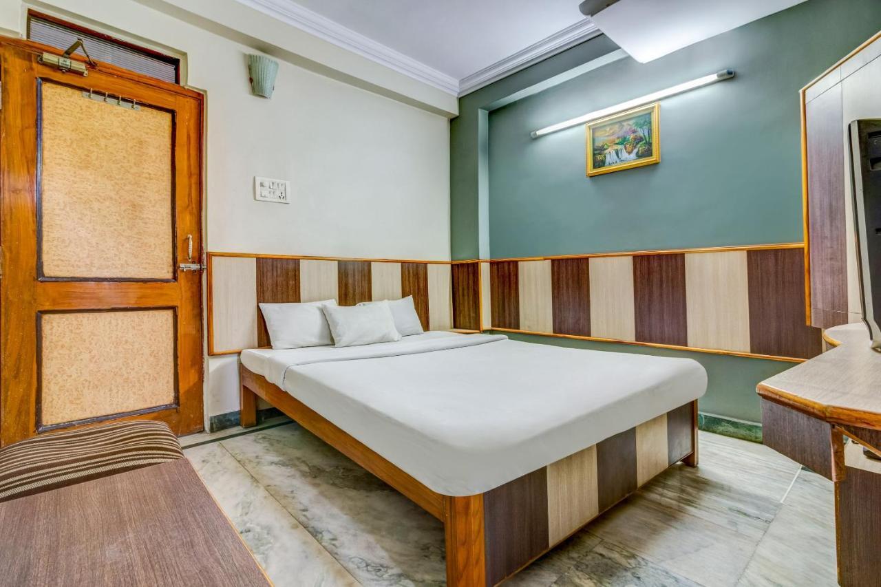 Spot On 22114 Hotel Kailash Regency Джамшедпур Екстериор снимка